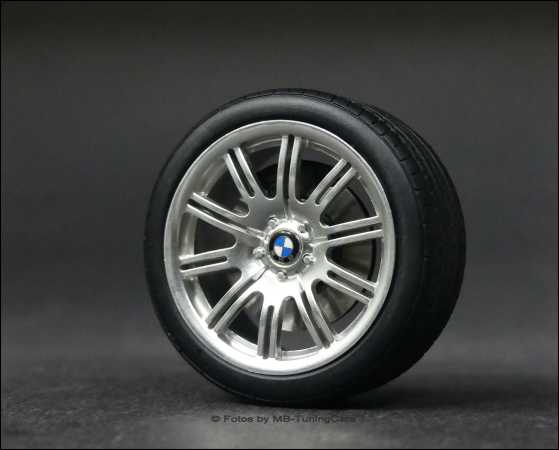 1:12 BMW E46 M3 Coupe Felgensatz